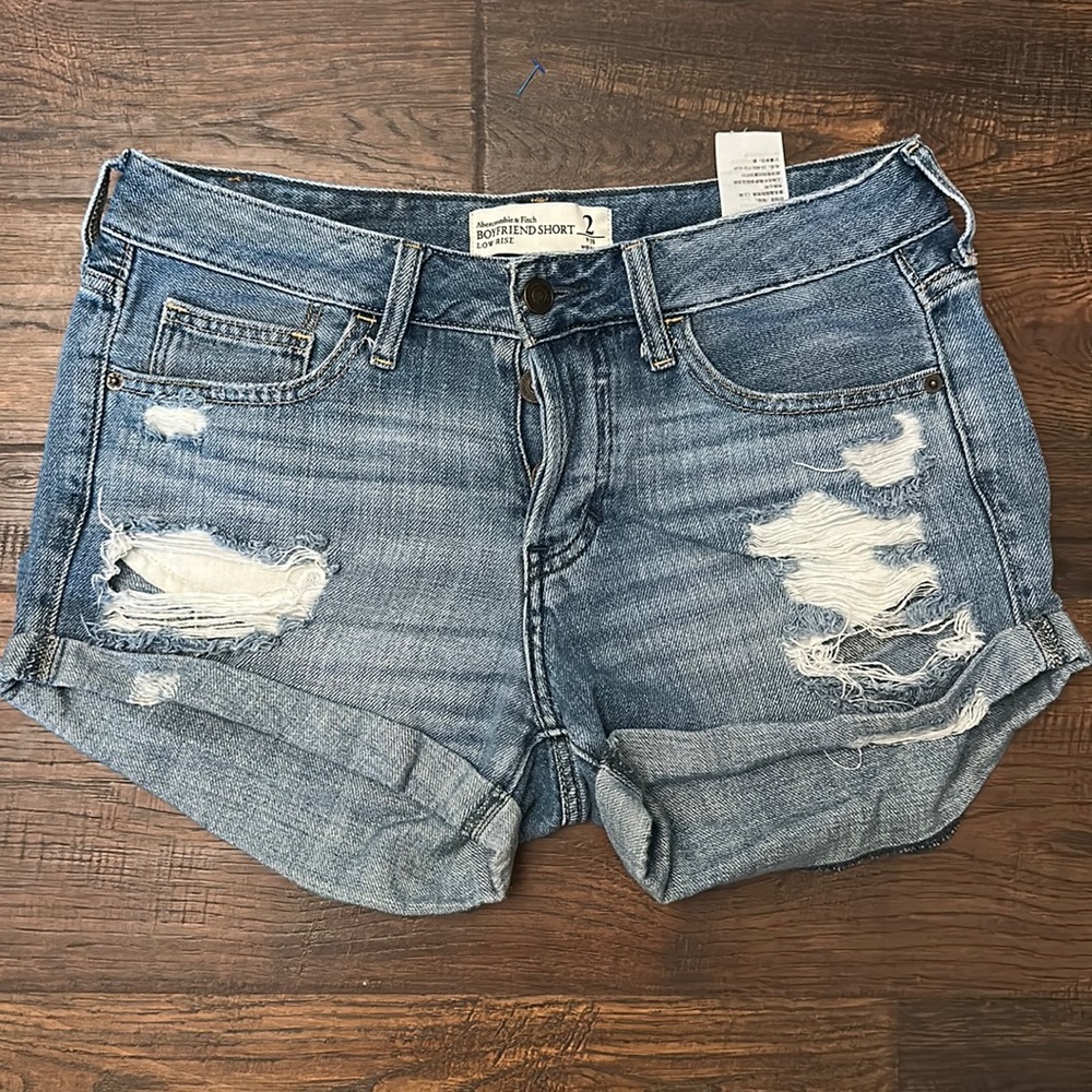 A&F distressed shorts